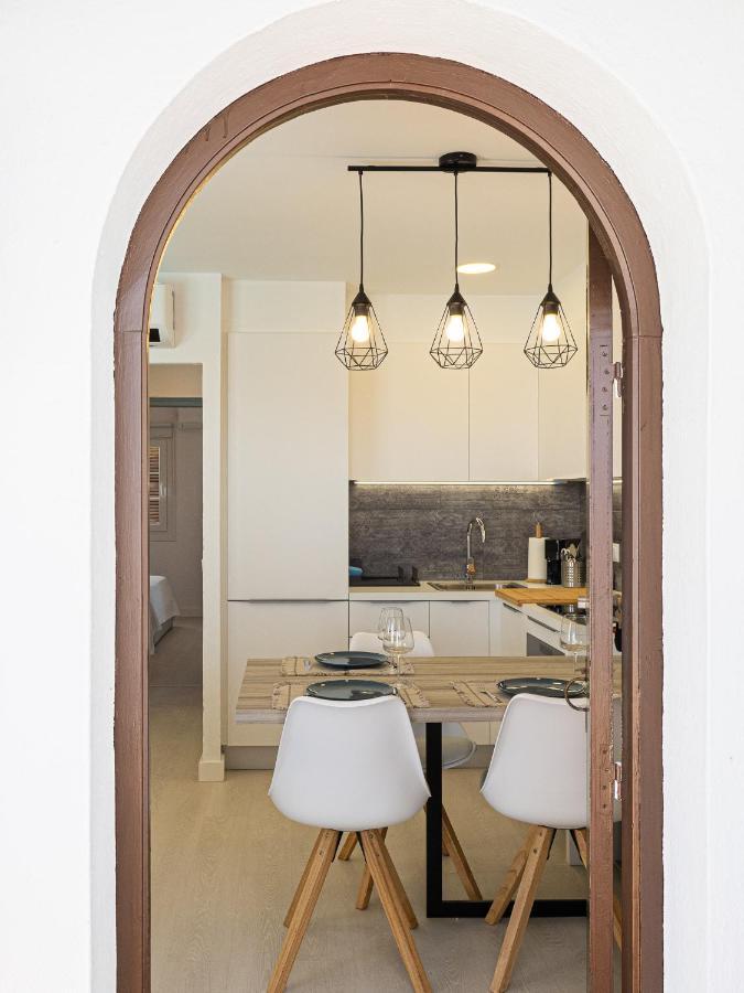 Precioso Apartamento Reformado Con Vistas A Playa Son Bou Exterior photo