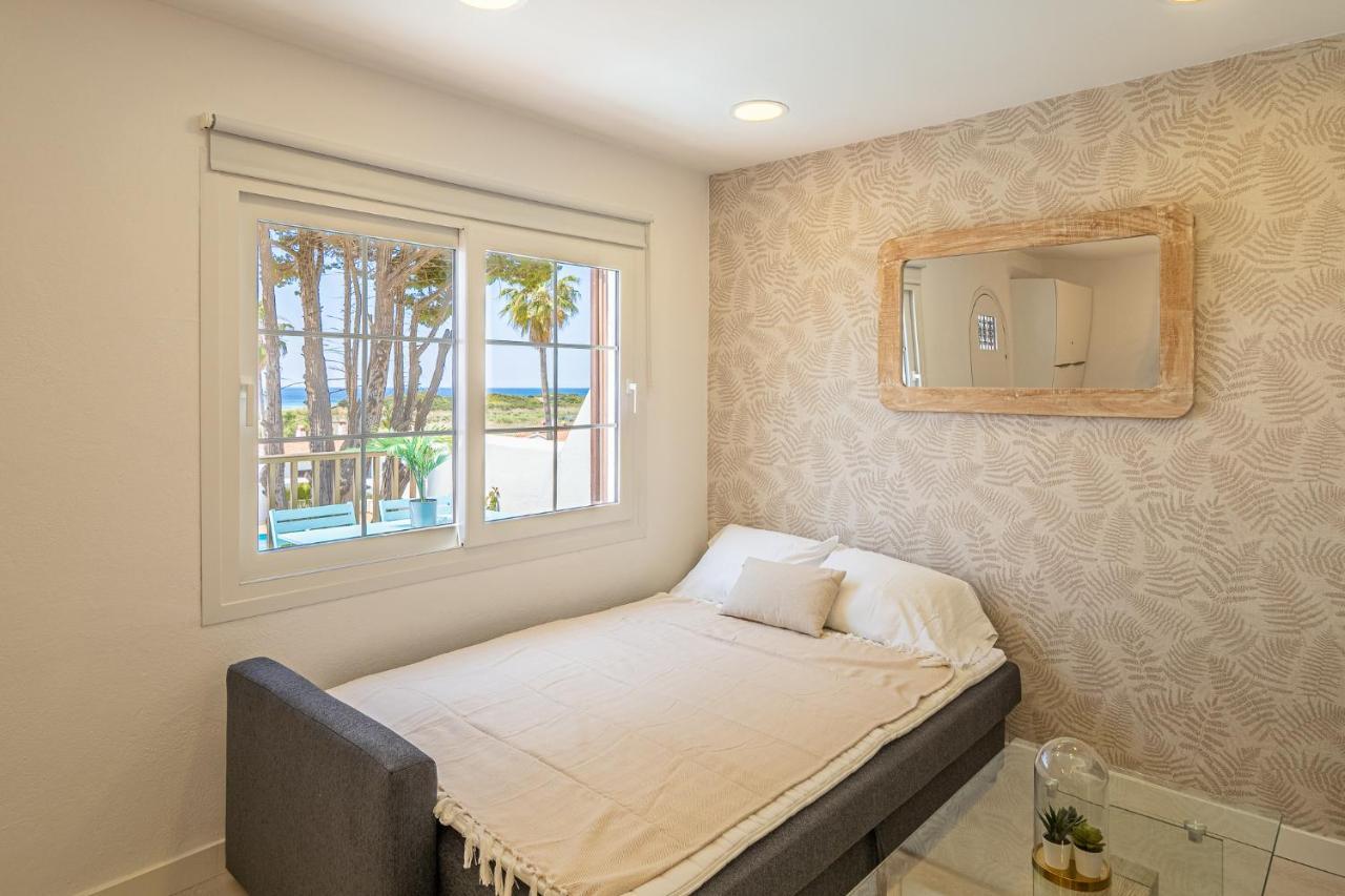 Precioso Apartamento Reformado Con Vistas A Playa Son Bou Exterior photo