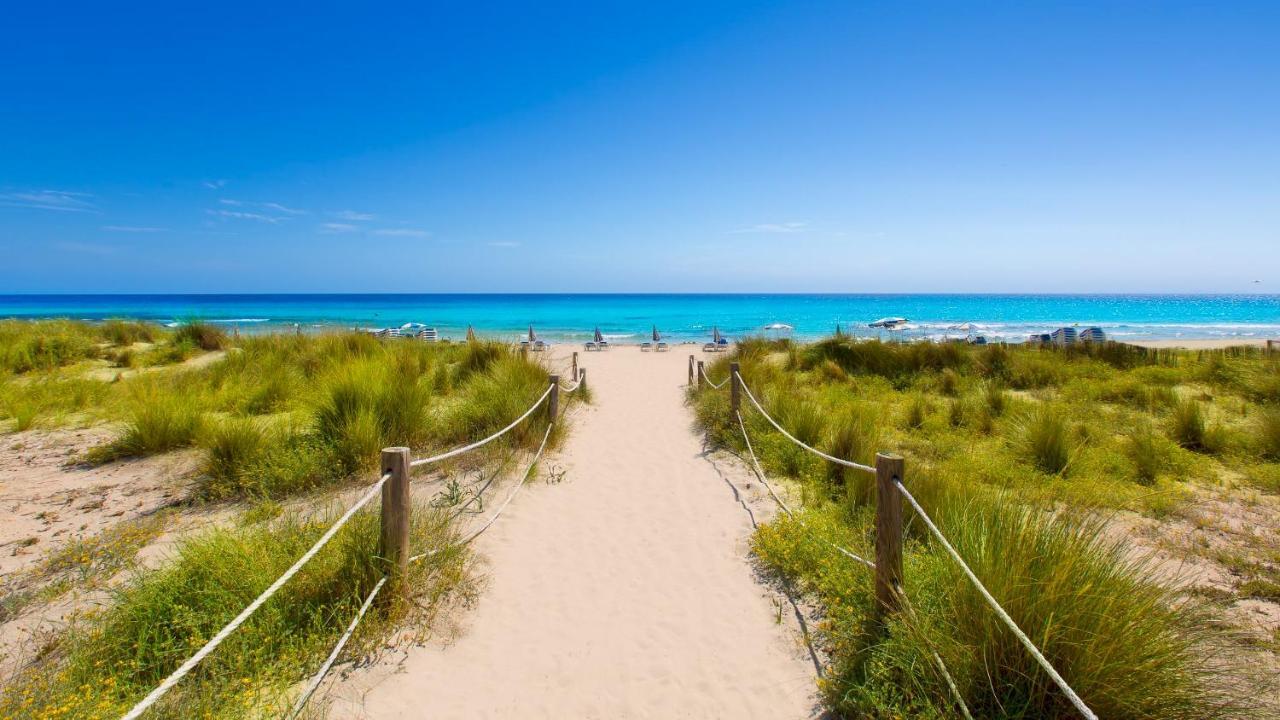 Precioso Apartamento Reformado Con Vistas A Playa Son Bou Exterior photo
